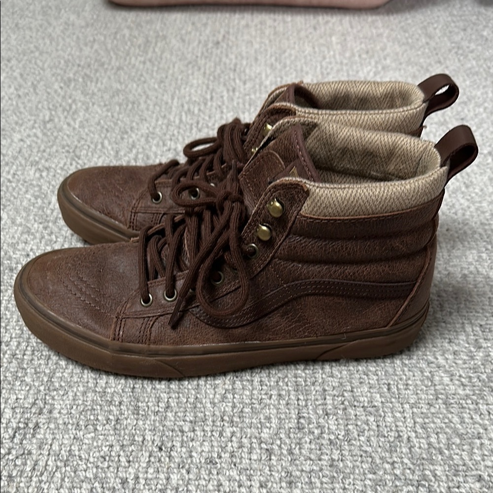 Vans Brown High-Top Sneakers with Leather Finish